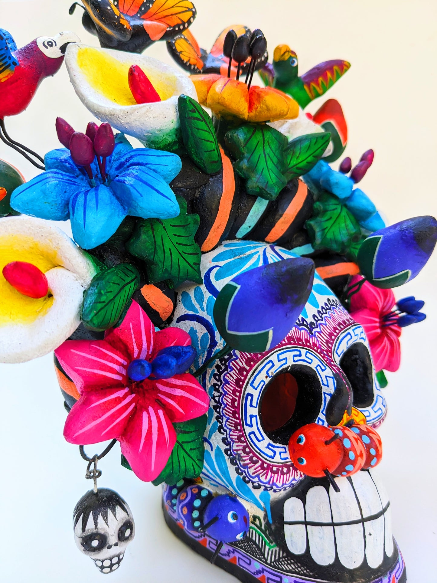 Frida Ceramic Skull